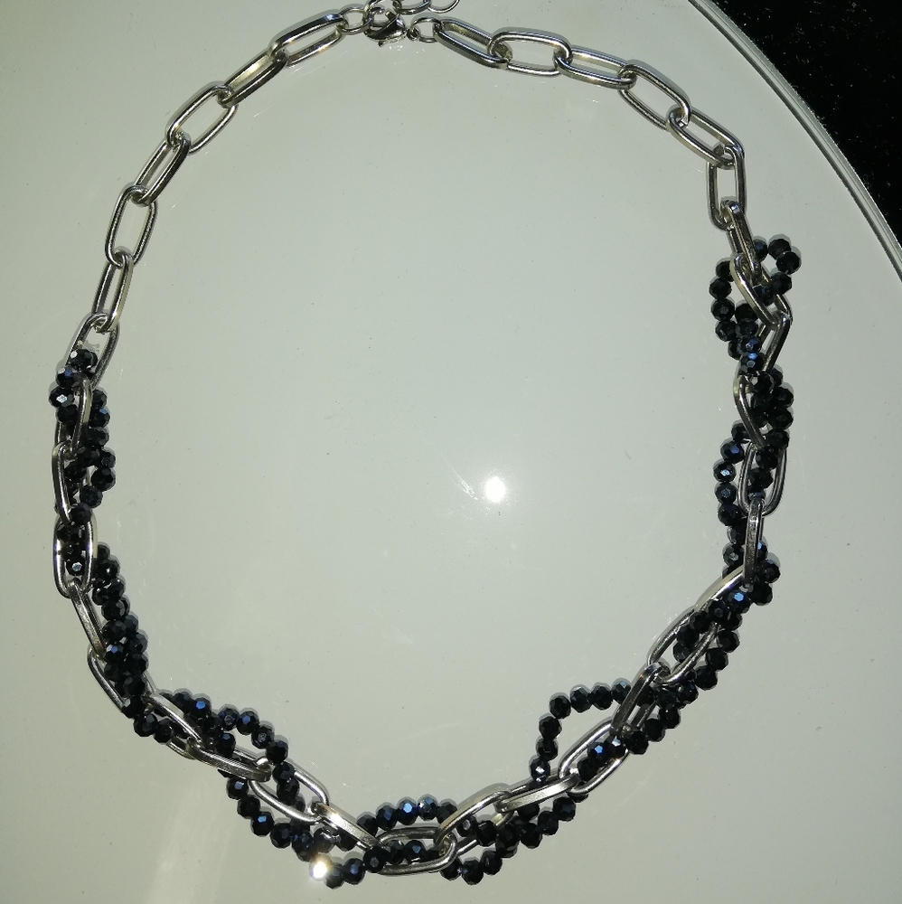 Crystal beaded necklace